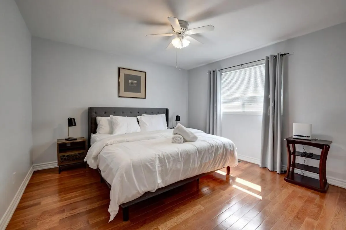Comfy City Retreat , Seneca College, CMCC Toronto